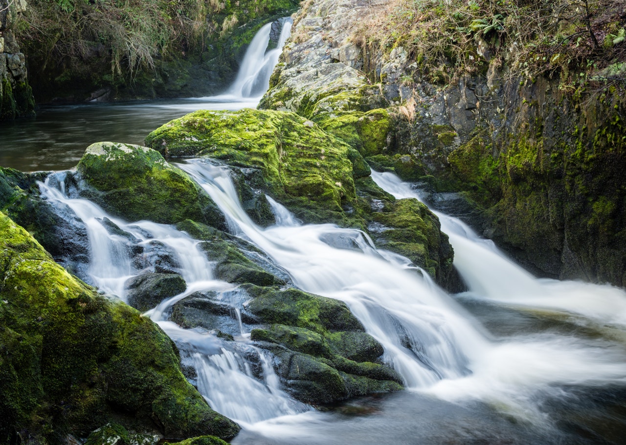 cascade-environment-flowing-462006
